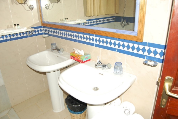 Hotel Coconut Residence (Bakau)